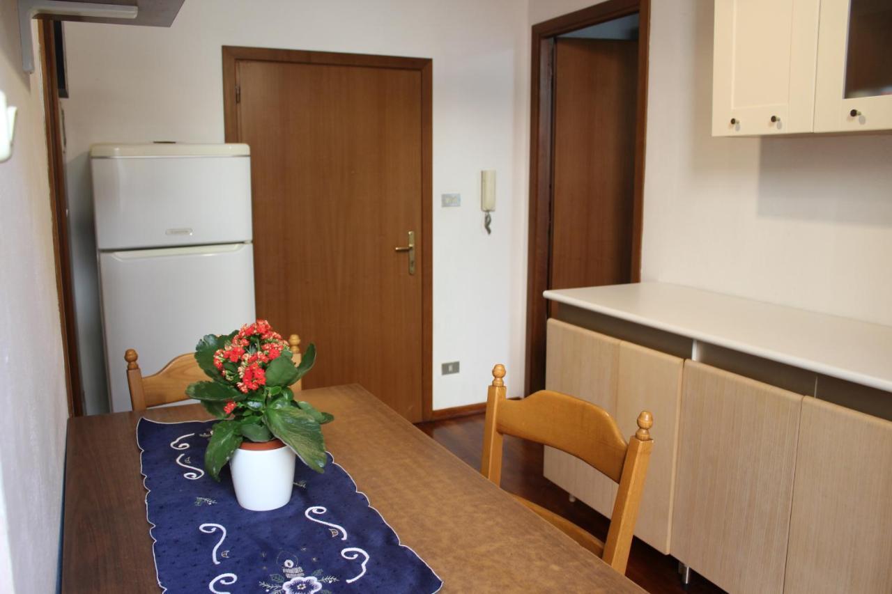 La Casa Di Rina Apartamento Ponzone Exterior foto
